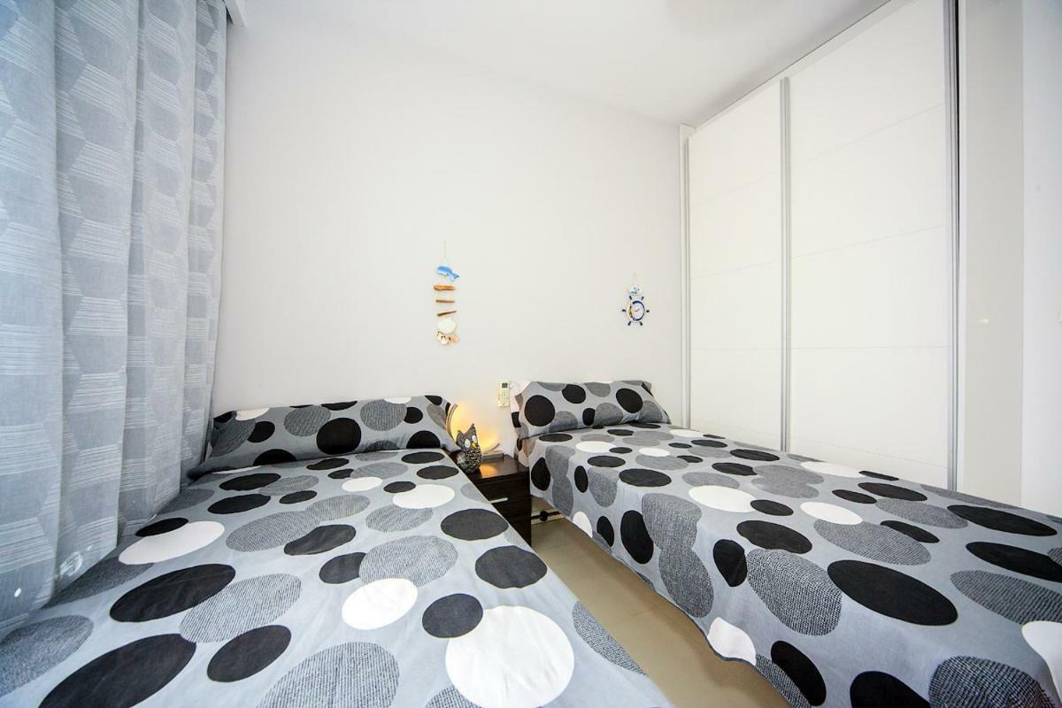 Penthouse 2 Bedrooms In Mil Palmeras 皮拉尔－德拉奥拉达达 外观 照片